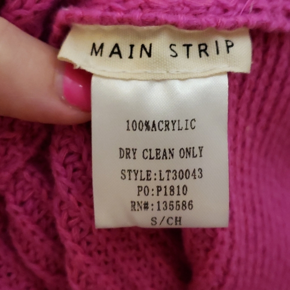 Beautiful Sweater - Picture 3 of 4